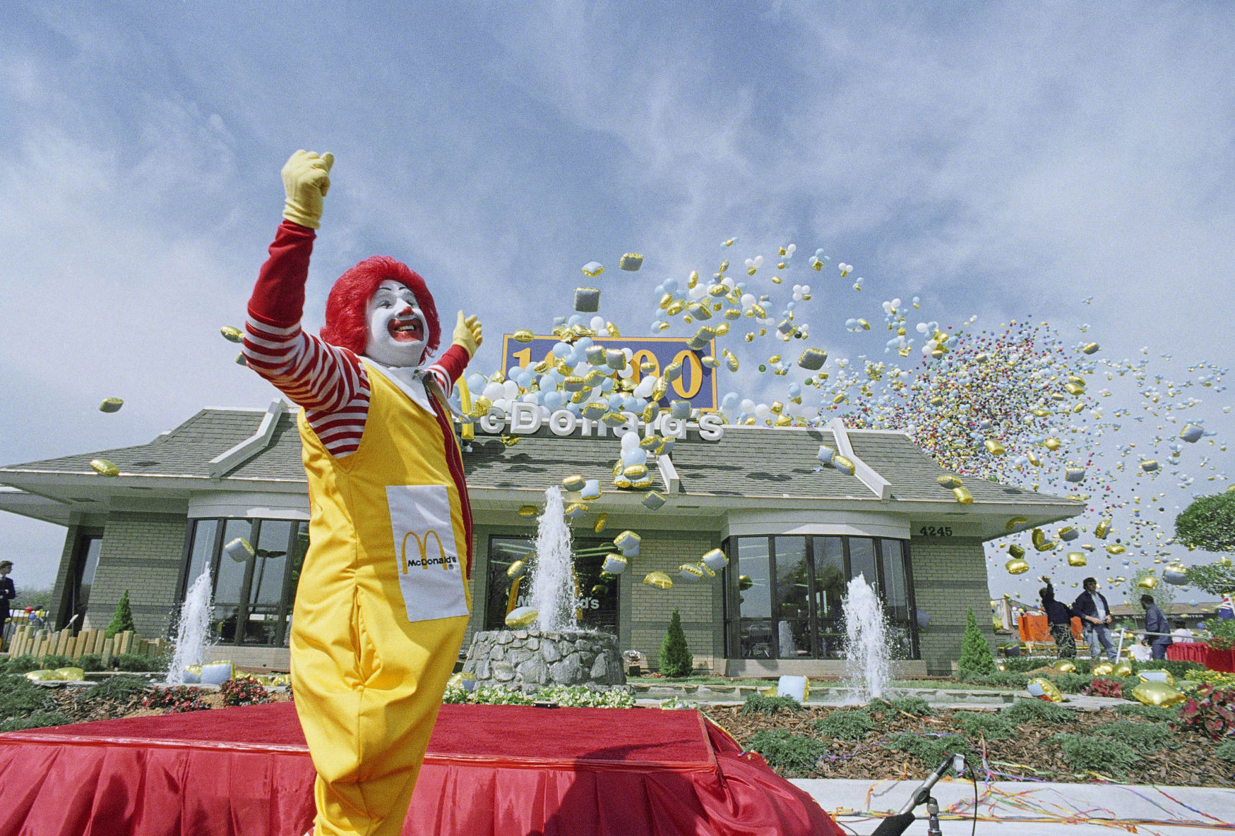 Ronald McDonald, 1988